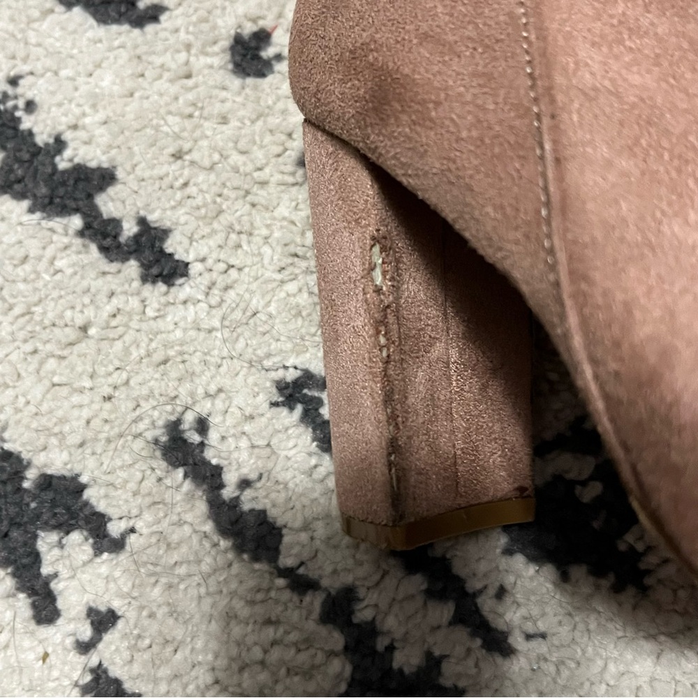 Pink booties - Picture 6 of 6